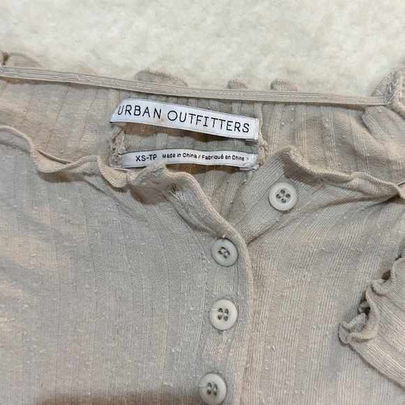 Urban Outfitters Shirt - Picture 2 of 3